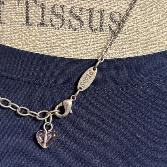 Elegant Silver Necklace With Pink Sand dollar and matching earrings - Picture 3 of 4